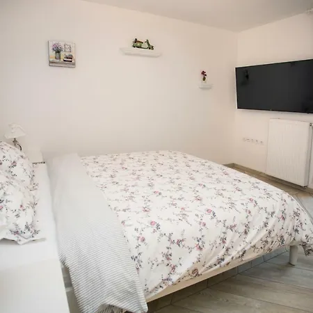Erman Apartmán